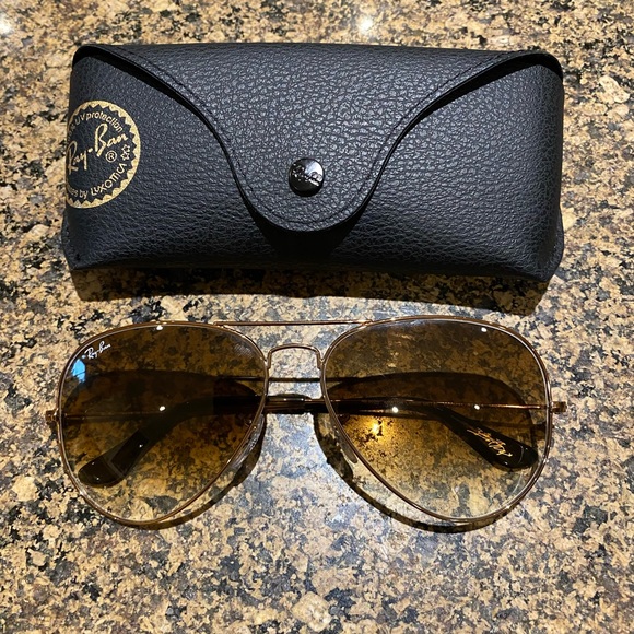 Ray Ban aviators sunglasses - Picture 1 of 3